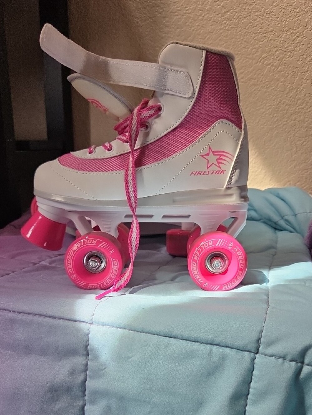 Roller Derby Kids Pink Roller Skates with Supportive High-Top Design - Picture 8 of 9